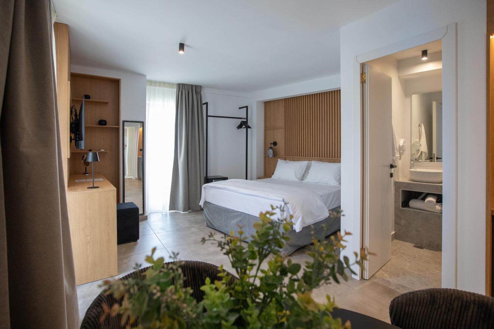 Griffin Suites Héraklion Extérieur photo