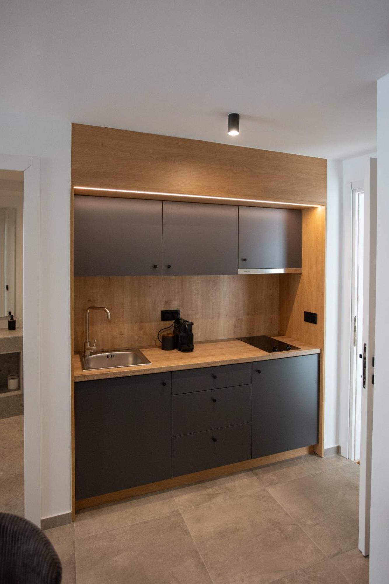 Griffin Suites Héraklion Extérieur photo