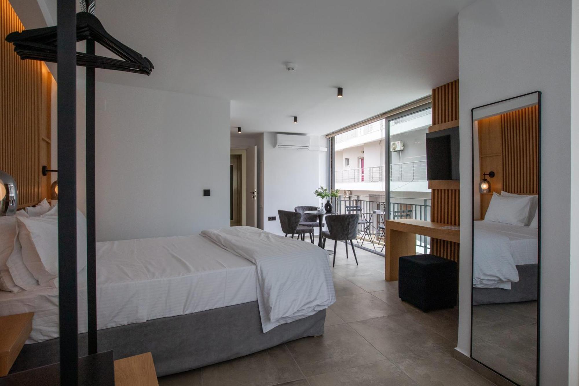 Griffin Suites Héraklion Extérieur photo