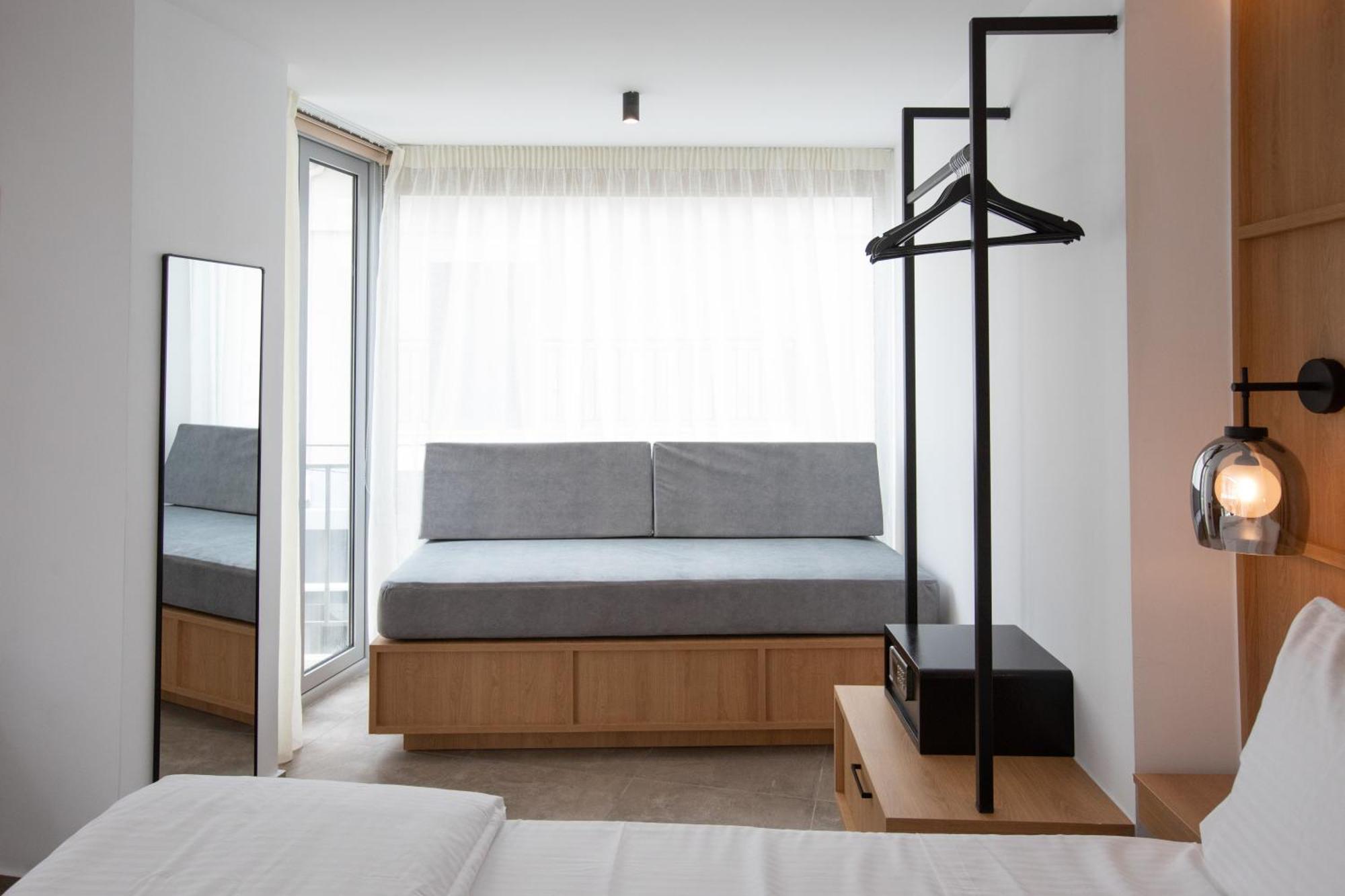 Griffin Suites Héraklion Extérieur photo